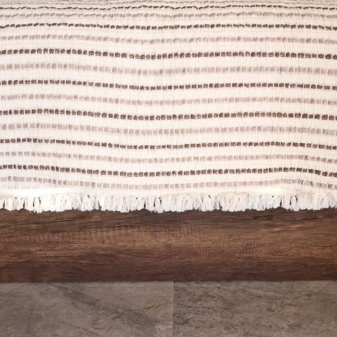 Jakarlı Dolgulu Müslin Yatak Örtüsü Bej