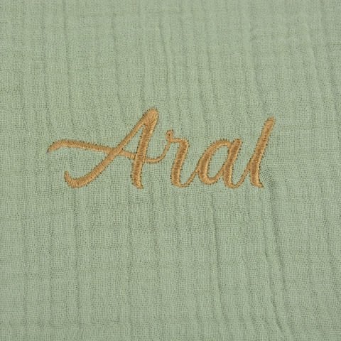 Kişiye Özel Nakışlı Çok Amaçlı Müslin Örtü Fıstık