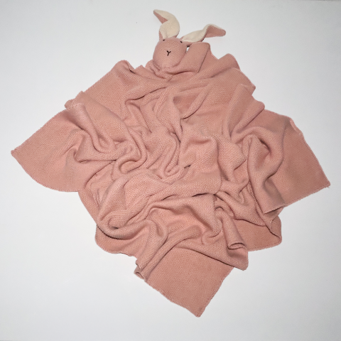 Organik Pamuk Tavşan Figürlü Örgü Battaniye Pudra - 70x140