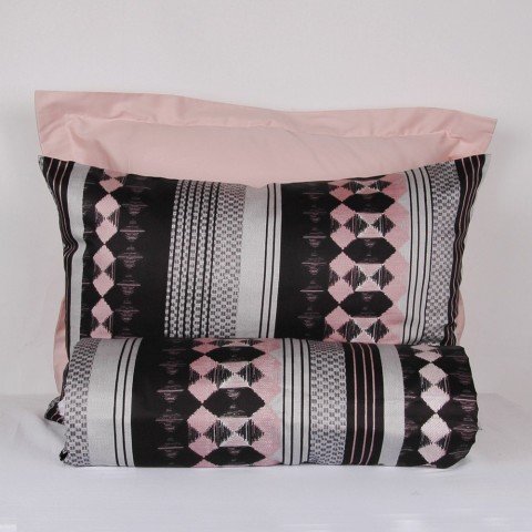Pembe çift kişilik fitted çarşaf seti nevresim ve yastık kılıflı ev tekstili