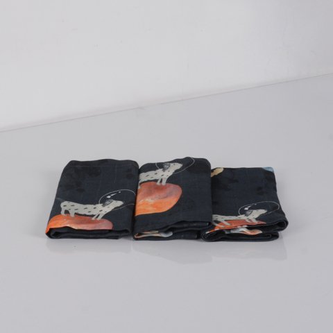 Galaxy Dog Desenli Müslin Çok Amaçlı Bebek Örtüsü Yumuşak ve Emici