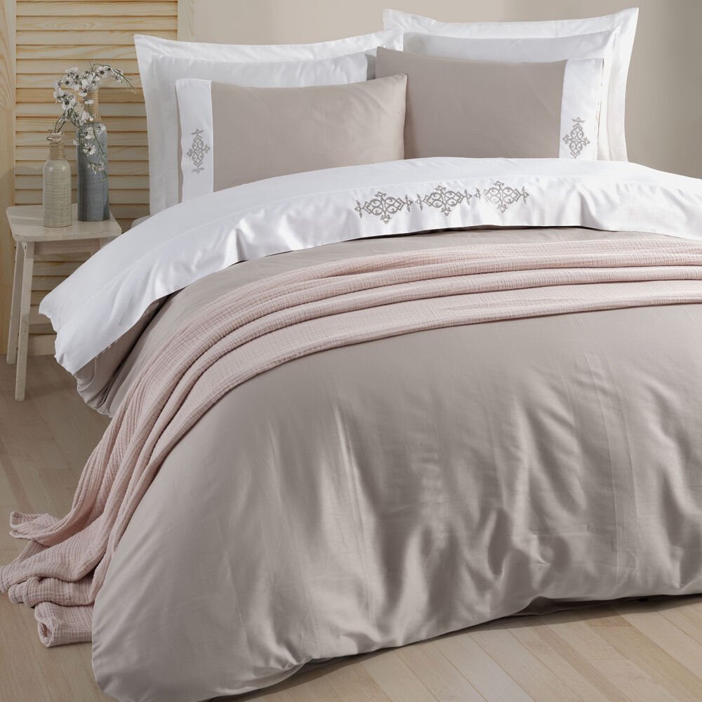 Figure Nakış Nevresim Takımı Bej - King Size - Düz Çarşaf