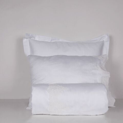 Nazik Güpür Nevresim Takımı