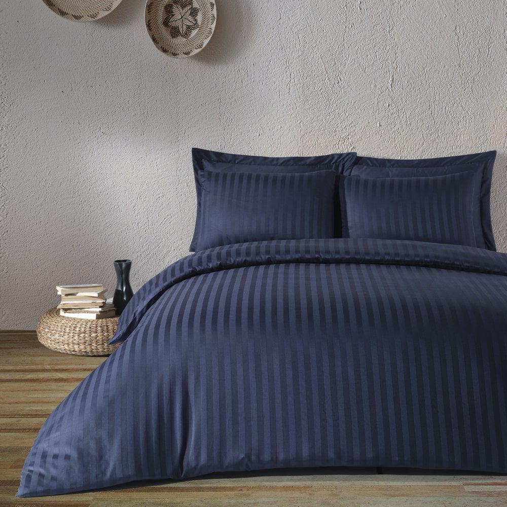 %100 Pamuk Saten Çizgili Saten  Nevresim Takımı