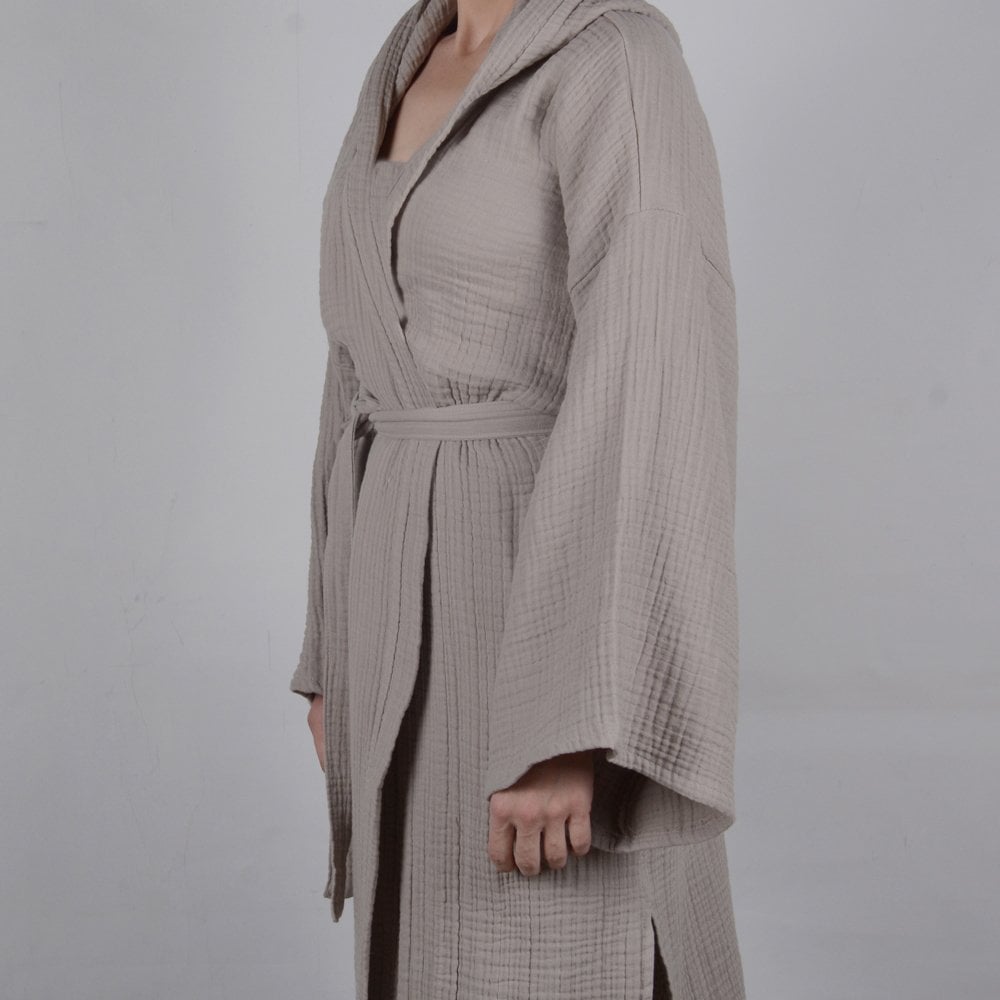 Kapüşonlu Müslin Bornoz Bej