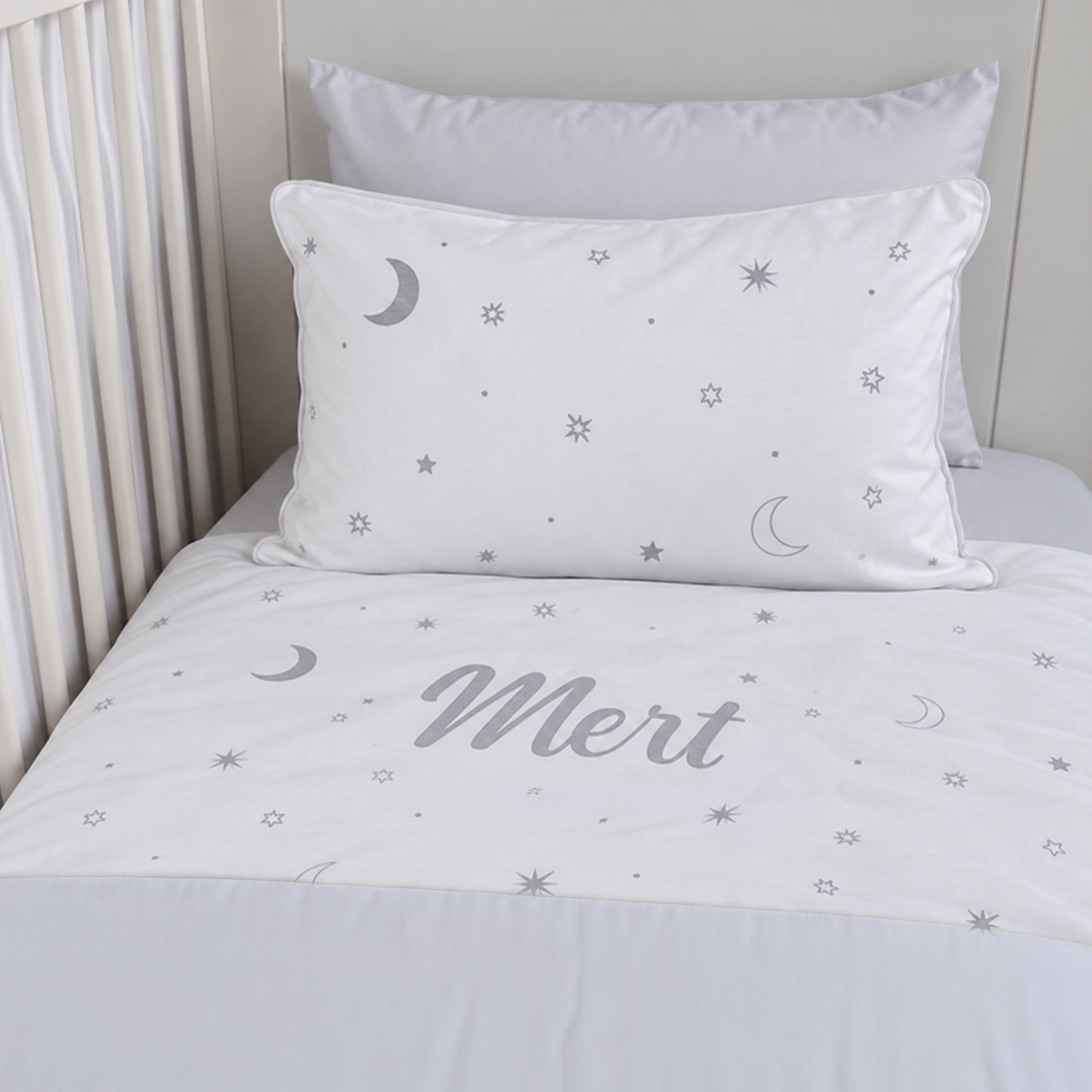 Baby Star Kişiye Özel Nakışlı Nevresim Takımı Gri