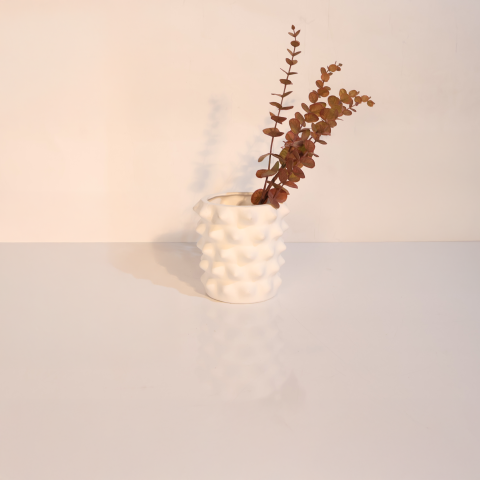 Beyaz seramik vazo 13x15 cm dekoratif ev aksesuarı