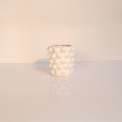 Beyaz seramik vazo 13x15 cm dekoratif ev aksesuarı