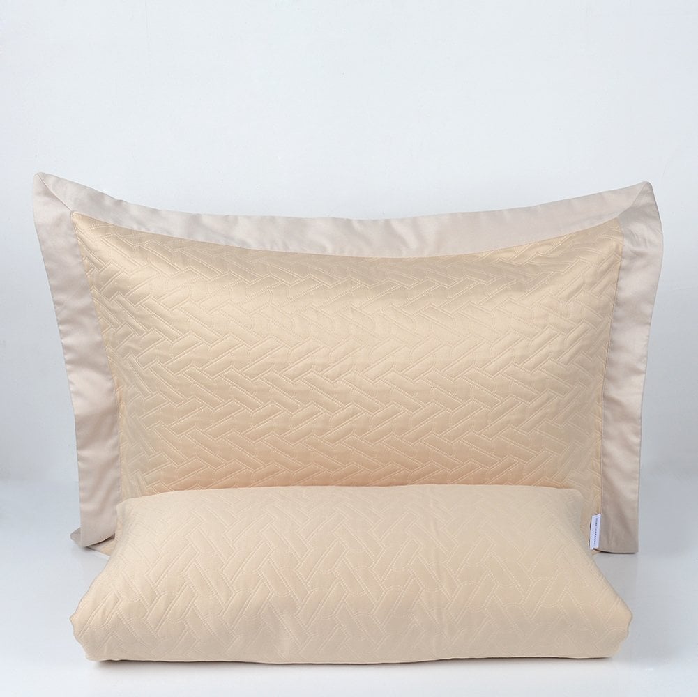 Lia Yatak Örtüsü Açık Kahve