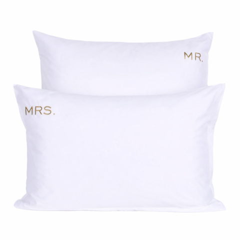 MR. MRS. Nakışlı Standart  Yastık Kılıfı Gold - 80 Tel Kumaş