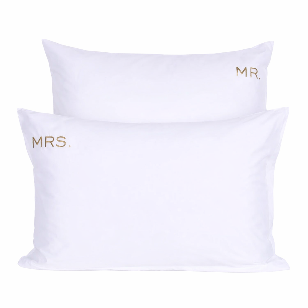 MR. MRS. Nakışlı Standart  Yastık Kılıfı Gold - 120 Tel Kumaş