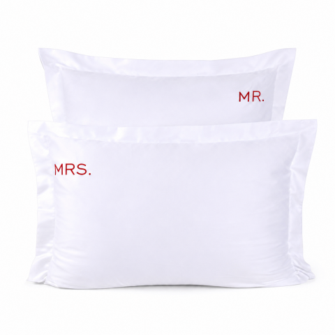 MR. MRS. Nakışlı Volanlı  Yastık Kılıfı Red - 120 Tel Kumaş
