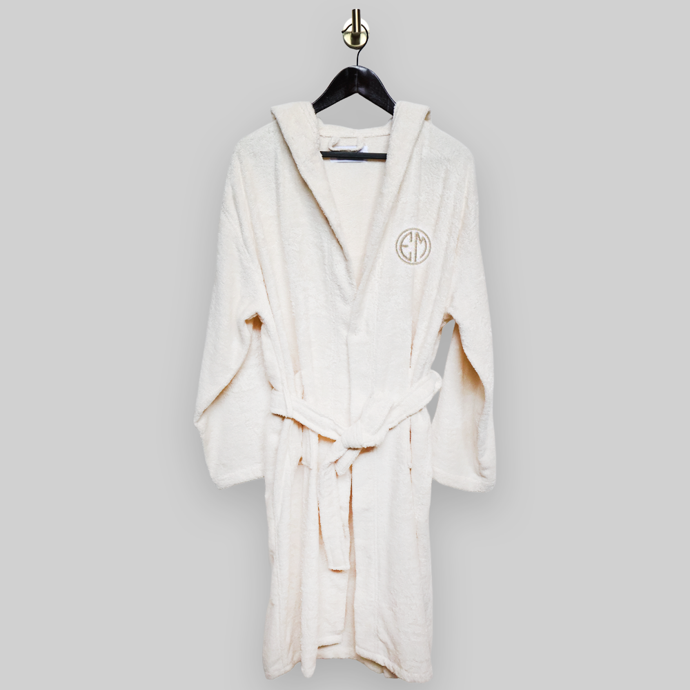 Kişiye Özel Nakışlı Kapüşonlu Bornoz S-M - Ekru