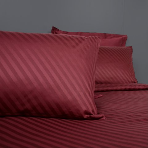 120 Tel İplik %100 Pamuk Saten Verev Jakar  Nevresim Takımı Bordo - Çift Kişilik - Fitted Çarşaf