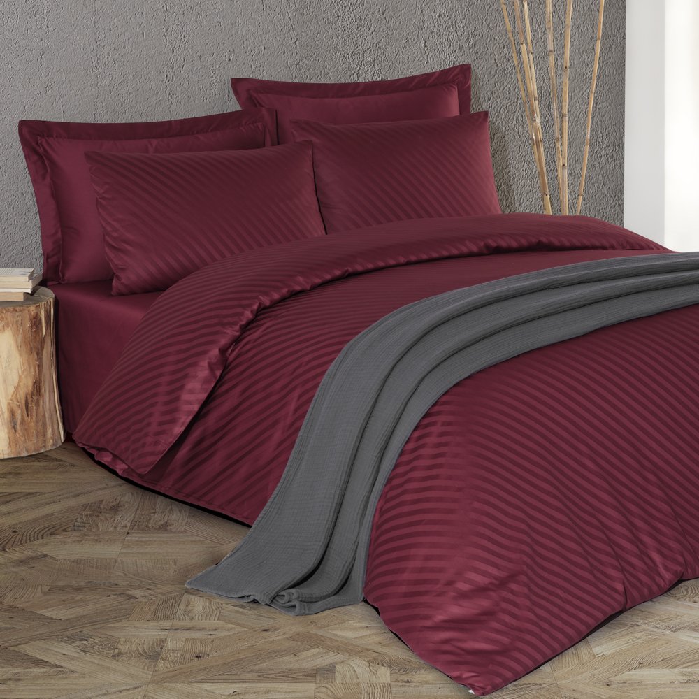 120 Tel İplik %100 Pamuk Saten Verev Jakar  Nevresim Takımı Bordo - King Size - Düz Çarşaf