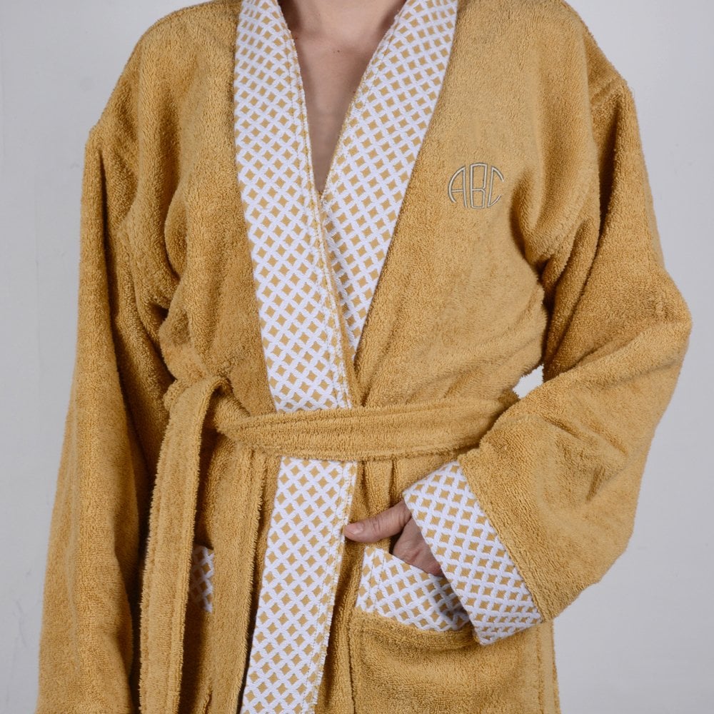 Kişiye Özel Nakışlı Beyaz Yaka Kimono Bornoz Seti L-XL - Hardal