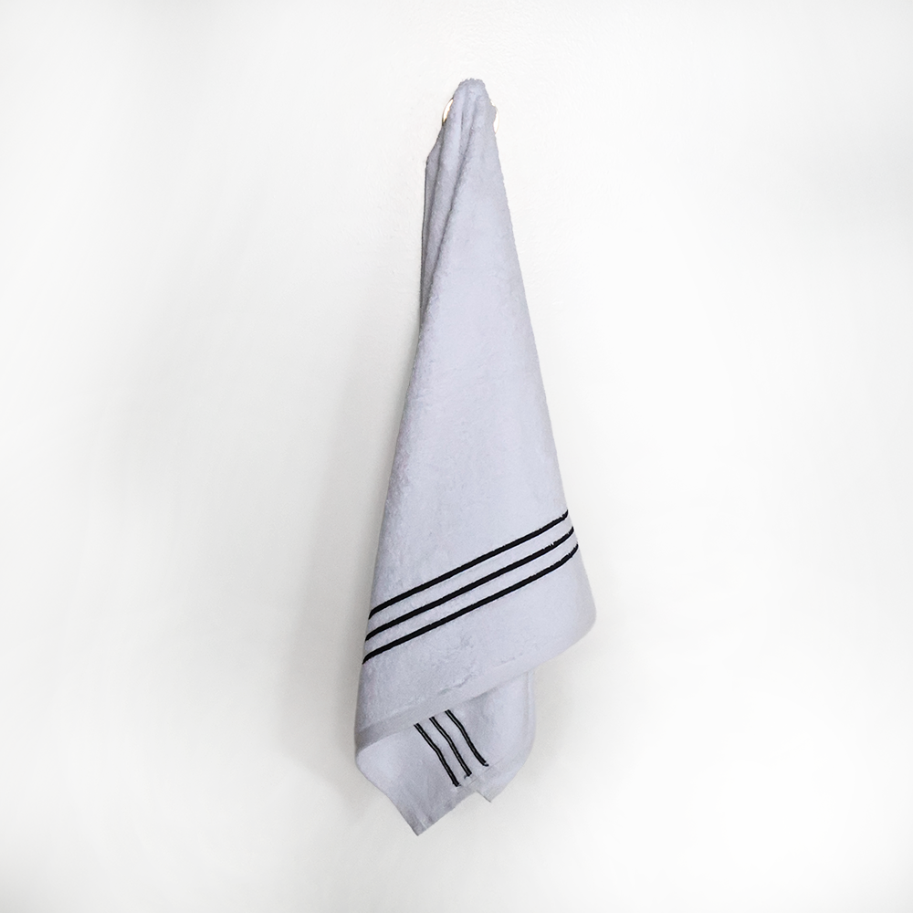 3 Şerit Nakışlı Baş Havlusu Siyah